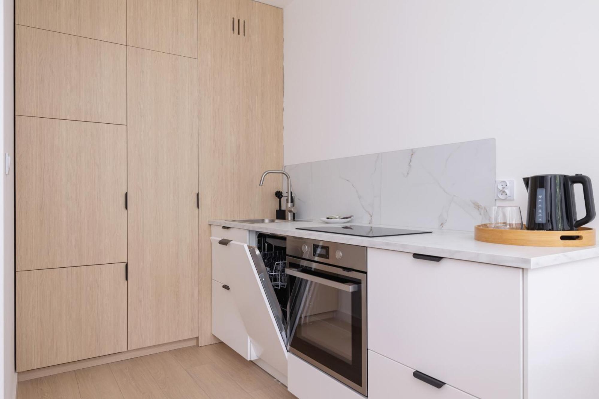 Krowoderska Apartment With Balcony Near City Center By Rent Like Home Krakau Exterior foto
